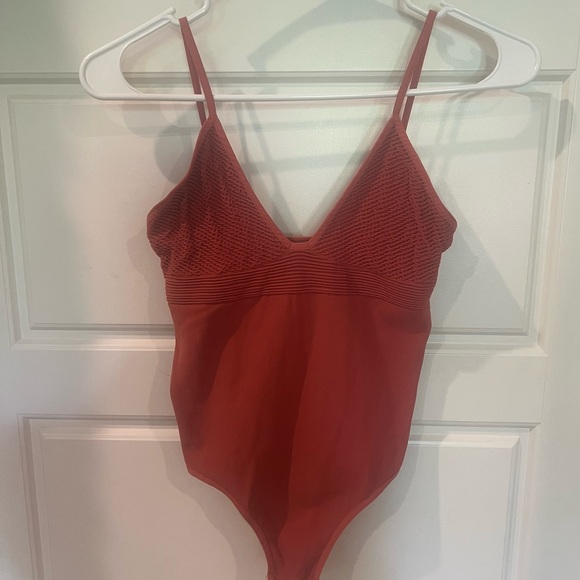 Free People Rust/Red V-Neck Bodysuit - Picture 2 of 2